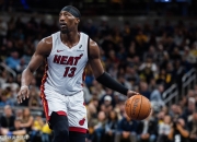 开云下载-尼日利亚男篮鏖战雄鹿，阿德巴约惊艳世界