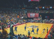 开云体育APP下载-跨洋焦点战，库里在山西队对决中重证王者之心