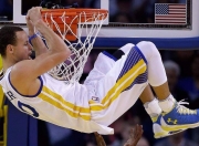 开云体育app-红色狂飙，法拉利策略革命与汉密尔顿的王者归来，如何让红牛王朝黯然失色？