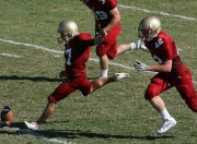 开云体育app-赛道上的逆袭，皮亚斯特里点燃赛场，雷诺车队翻盘迈凯伦