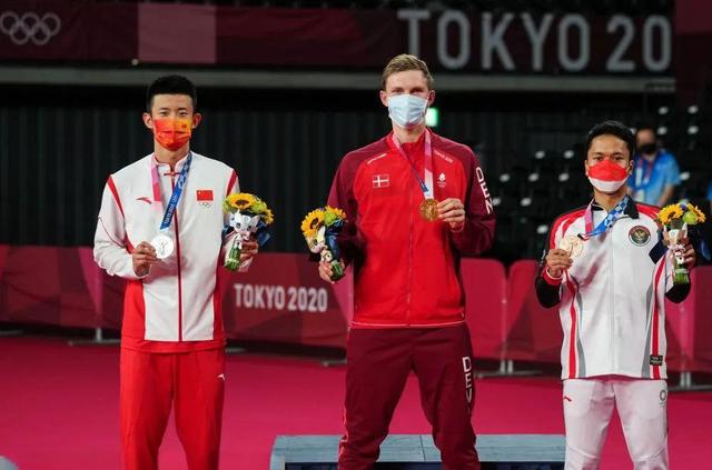 日本羽毛球队力克印尼羽毛球队,安赛龙爆发神勇的简单介绍 日本羽毛球队力克印尼羽毛球队,安赛龙爆发神勇的简单介绍