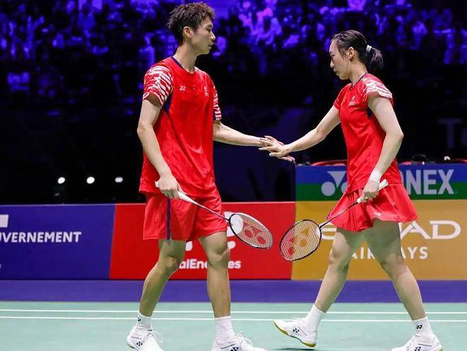 包含中国羽毛球队绝地反击马来西亚羽毛球队，辛杜统治全场的词条