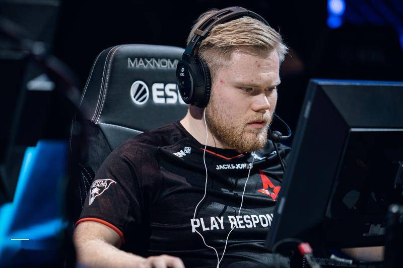 Astralis险胜100T,Jankos送出助攻的简单介绍 Astralis险胜100T,Jankos送出助攻的简单介绍