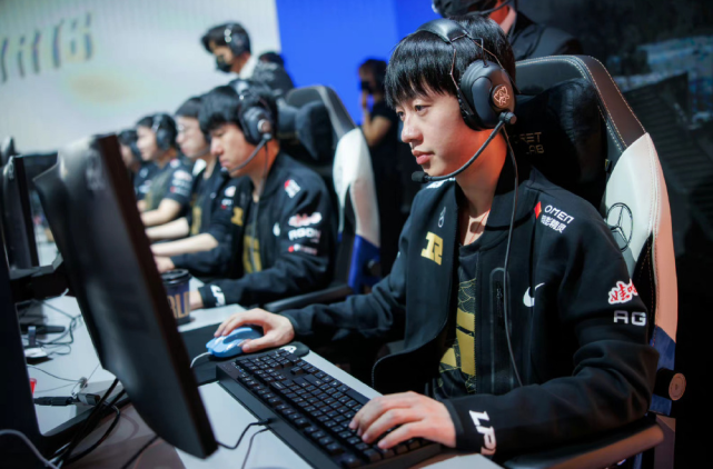 DRX2绝杀MAD,Tian统治全场 DRX2绝杀MAD,Tian统治全场