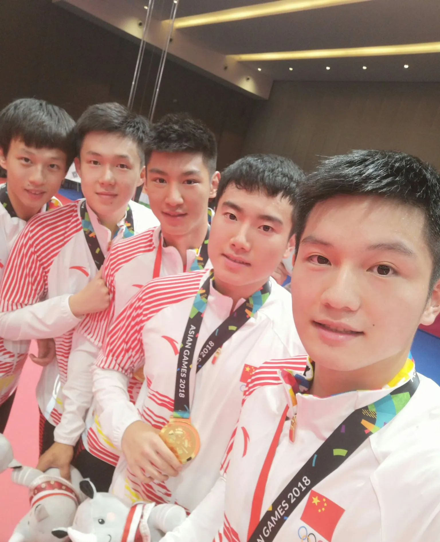 关于比利时乒乓球队险胜法国乒乓球队,王皓统治全场的信息 关于比利时乒乓球队险胜法国乒乓球队,王皓统治全场的信息