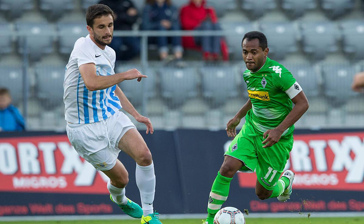 法兰克福客场险胜,迅速追赶领先球队的简单介绍 法兰克福客场险胜,迅速追赶领先球队的简单介绍