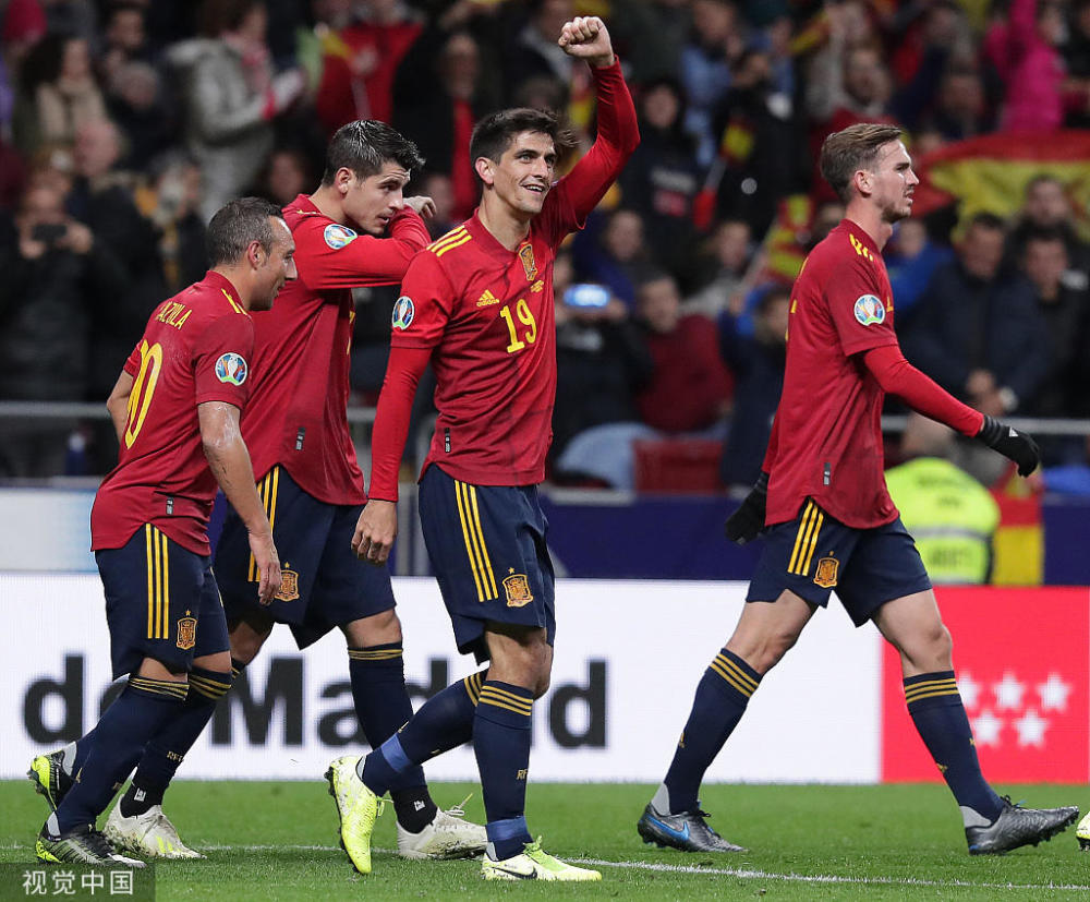 西班牙大胜罗马尼亚,提前锁定小组头名的简单介绍 西班牙大胜罗马尼亚,提前锁定小组头名的简单介绍